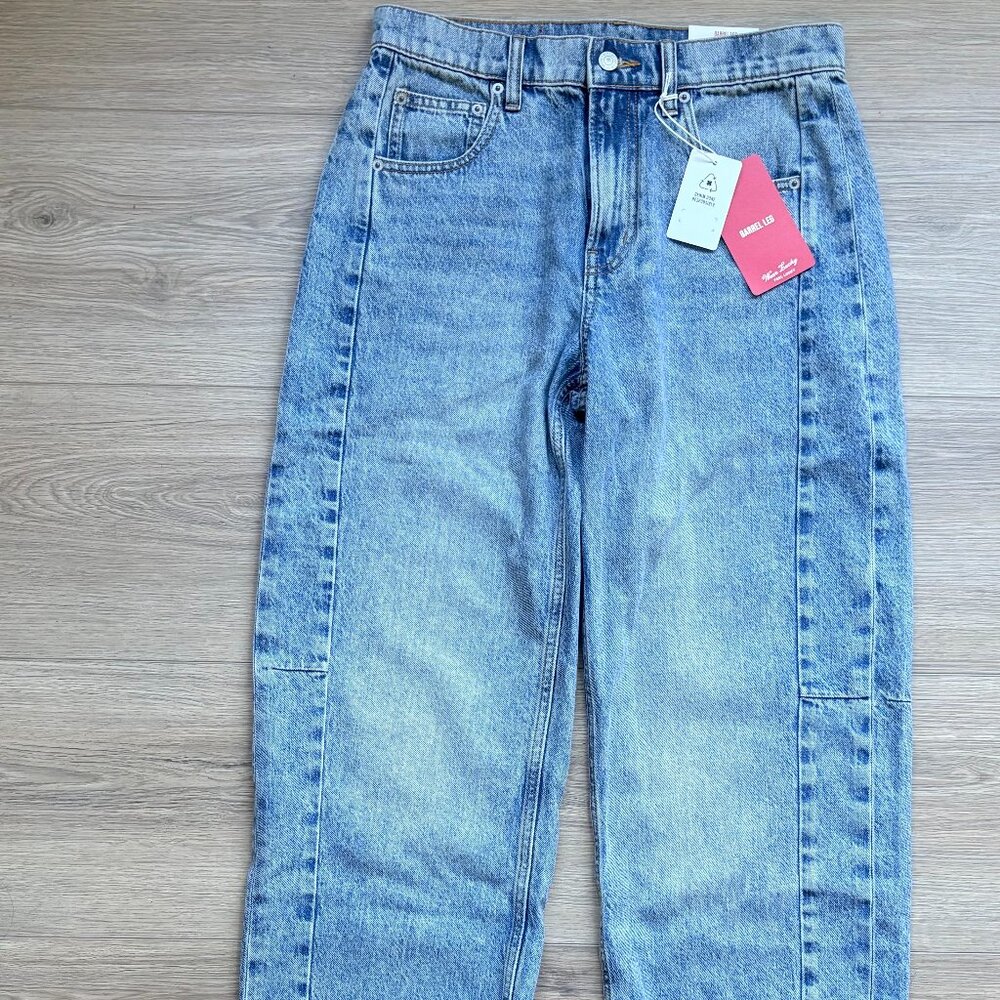 Lucky Brand Barrel Leg Jeans